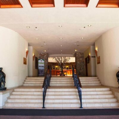Elephant Hills Resort - Victoria Falls (3)