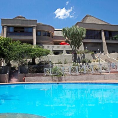 Elephant Hills Resort - Victoria Falls (43)