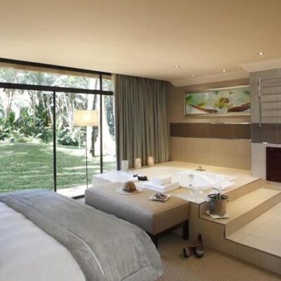 The Cascades Hotel (11)