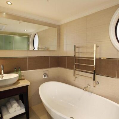 The Cascades Hotel (23)