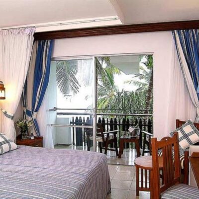Voyager Beach Resort 4 star (10)