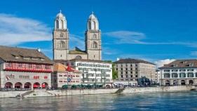 زوریخ ، بزرگترین ، قطب اقتصادی و فرهنگی شهر سوئیس